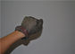 Ergonomische Edelstahl-Handschuhe mit dem Stahlhaken benutzt in der Lebensmittelverarbeitung industriell