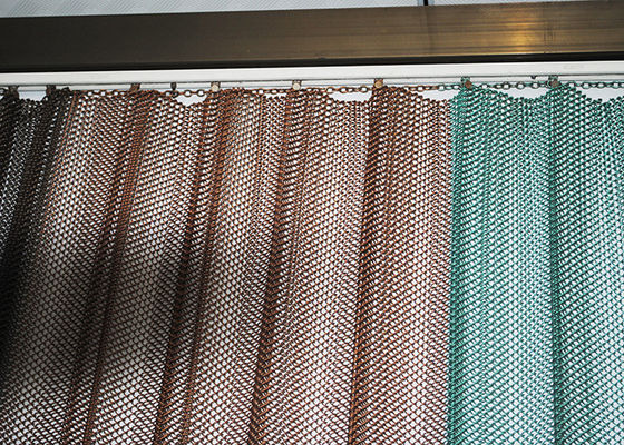 Architektur-3mm Öffnungs-Kaskaden-Spulen-Drapierung dekorativer AluminiumMesh Curtain For Ceiling