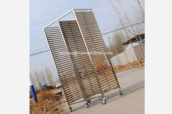 Ein guter Preis. Ss201 304 1.5mm Tray Rack Trolley With Casters Online