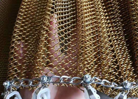 Ein guter Preis. Buntes dekoratives Aluminiumspulen-Drapierung Metall-Mesh Curtains 0.5mm Online
