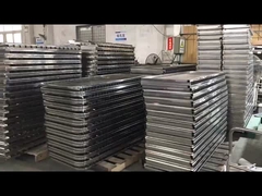 Werkstatt für Trolleys aus Edelstahl