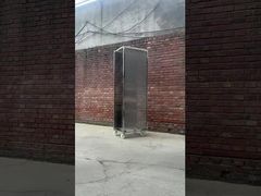 mit einer Breite von nicht mehr als 20 mm