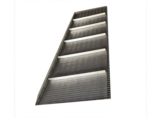 Ein guter Preis. Hitzebeständiger Kohlenstoff-Edelstahl-Mesh Conveyor Belt For Coolings-Aufzug Online