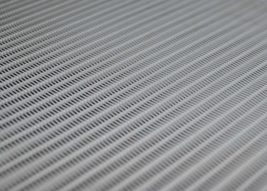 Ein guter Preis. Große Polyester-Maschen-Gewebe-Spiralen-Verbindung 4070 der Schleifen-100 für die Nahrungsmittel-Verarbeitung Online