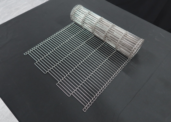 Ein guter Preis. Asphaltieren Sie 304/316 Edelstahl-Draht-Mesh Belt For Fryer Oven-Brot Online