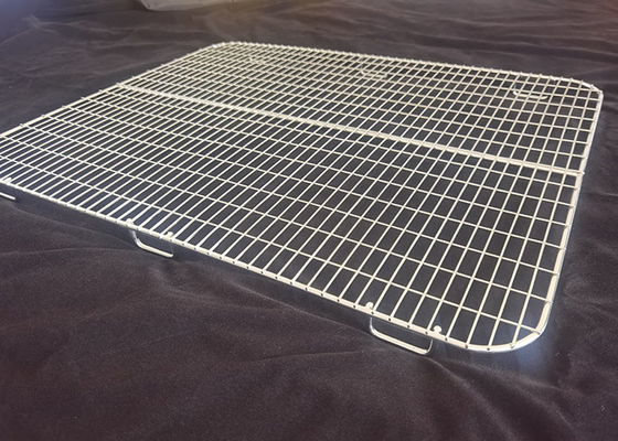 Ein guter Preis. Custom Größe 304 Edelstahl-Gitterschachtel mit Beinen zum Trocknen von Tiernahrung Online