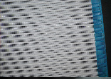 Ein guter Preis. Papierherstellungs-Leinwandbindungs-Polyester-Maschen-Gurt mit gewundenem Trockner-Schirm für das Trocknen Online