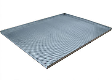 Ein guter Preis. Metallperforiertes AluminiumBackblech für das Backen oder die Röstung, 600X800mm oder besonders angefertigt Online