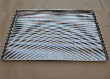 Ein guter Preis. Kundengebundener perforierter trocknender Edelstahl des Behälter-Backblech-18*26*1 des Zoll-304 Online