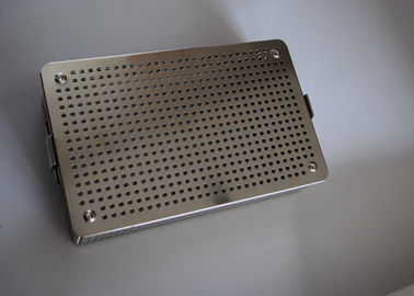 Ein guter Preis. 34x25x6cm perforierter Metalldraht-Korb-chirurgisches Instrument-Speicher Online
