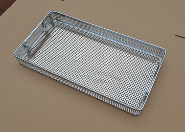 Ein guter Preis. Quadratisches Loch-perforierter Desinfektions-Metalldraht-Korb für Krankenhaus unter Verwendung Online