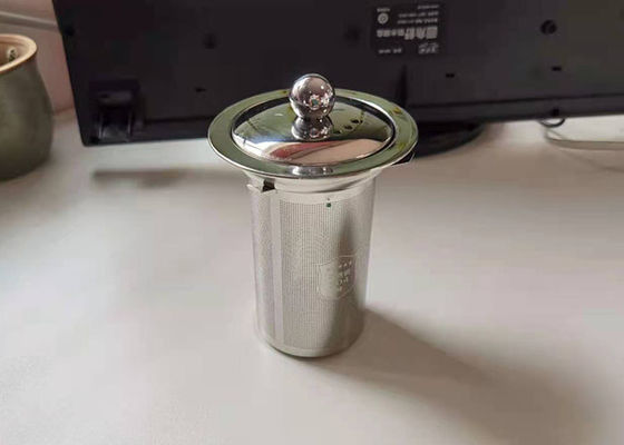 Ein guter Preis. Elektrolytischer 304 4.5cm Edelstahl-ungeheftet-Tee Infuser mit Deckel Online